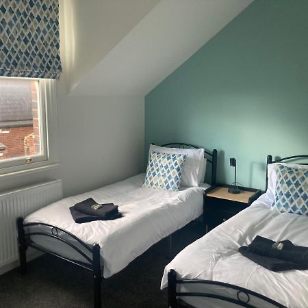 Printer'S Apartment Pontefract Bagian luar foto